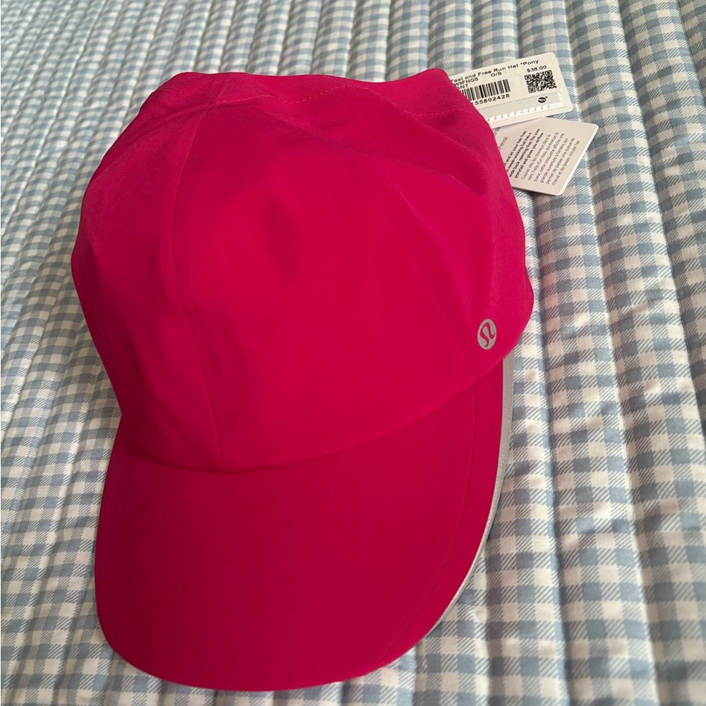NWT Lululemon Fast and Free Run Hat Pony